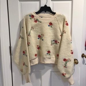 Sherpa Sweatshirt/Sweater